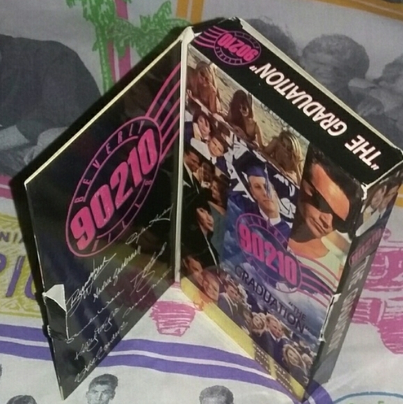 1993 Beverly Hills 90210 The Graduation VHS - Picture 1 of 4